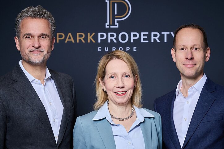 Neuer Name, bewährtes Team (v.l.n.r.): Henrie W. Kötter (CEO), Katja Freese (Managing Director Development) und Jan-Hendrik Walloch (Managing Director Investment) © ParkProperty Europe