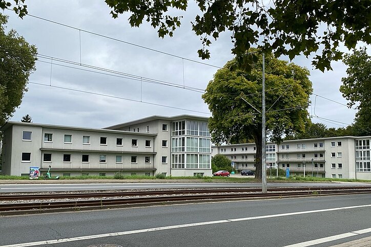 Außenansicht Gebäude Bochum, das die Greyfield Group zu Apartments für Studierende und Azubis umbauen will