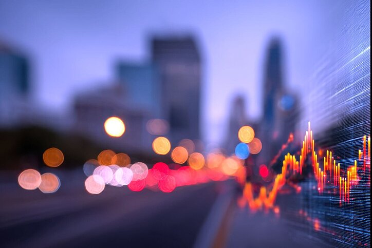 Der Hotelmarkt steckt inmitten der Konsolidierung. „Wir müssen besser werden“, hieß es in Bezug auf einzelne Themen beim Hogan Lovells Hotel Day 2025 in Hamburg. © AdobeStock.com/Keopaserth modifiziert